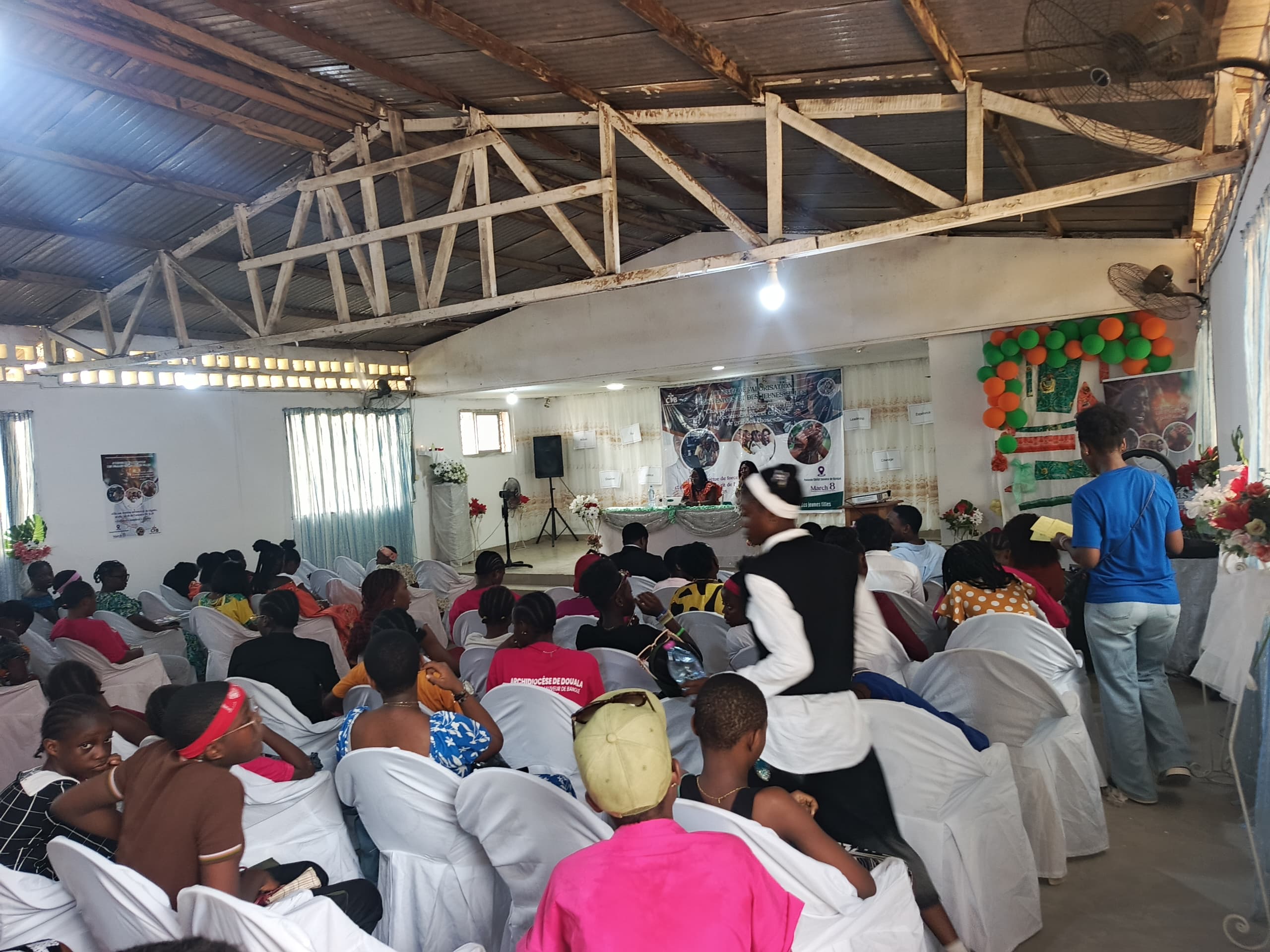 Banguè: une célébration du 8 mars qui change la vie des jeunes filles